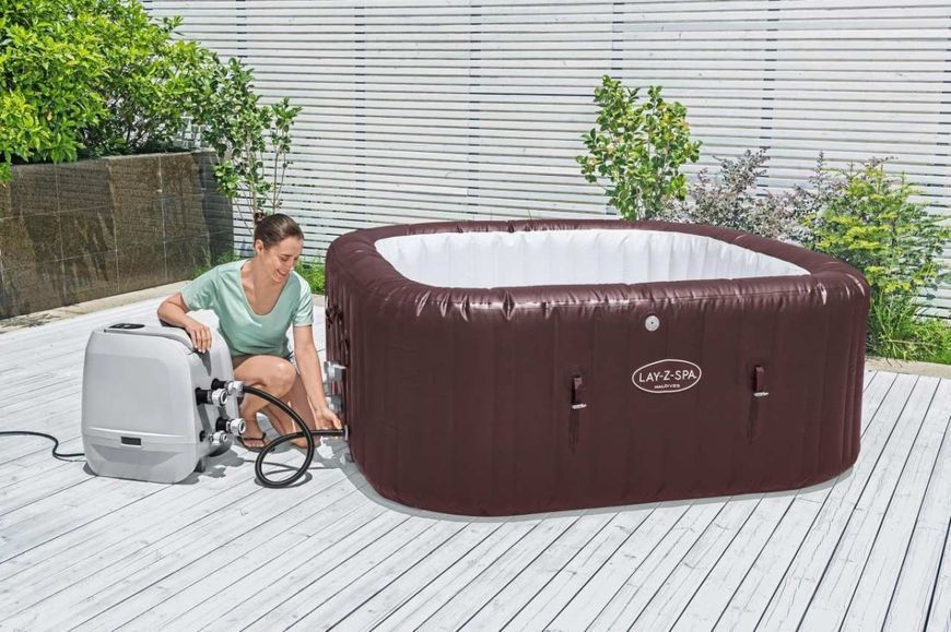 Джакузі Bestway Lay-Z-Spa Maldives SMART HydroJet PRO 6001U 2332 фото
