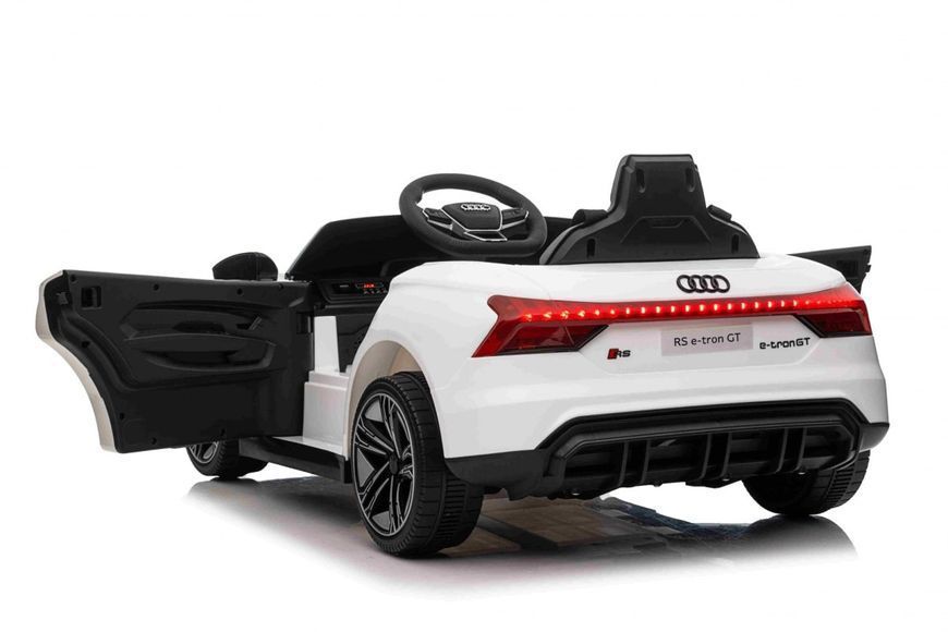 Дитячий електромобіль Ramiz Audi RS E-Tron GT 1421 фото